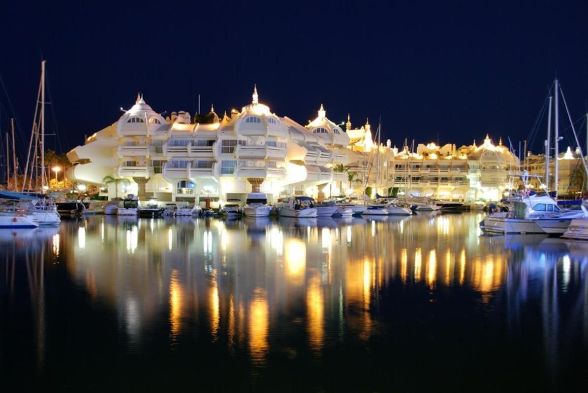 Apartment Aloha Playa With Ocean Views And Pools Benalmadena
